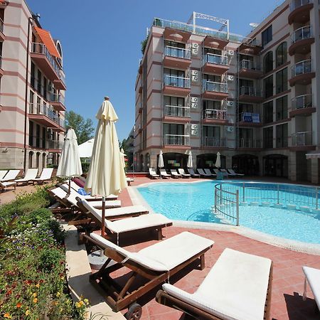 Menada Tarsis Apartments Sunny Beach Esterno foto